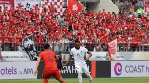 本赛季东契奇缺席时里夫斯场均41+10+5，湖人3胜1负